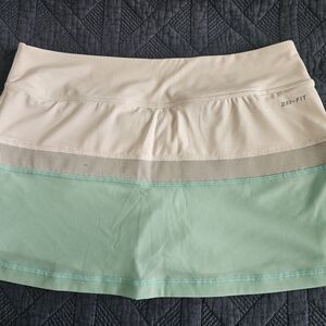 Nike Women's Mini Skirt in Cream and Mint